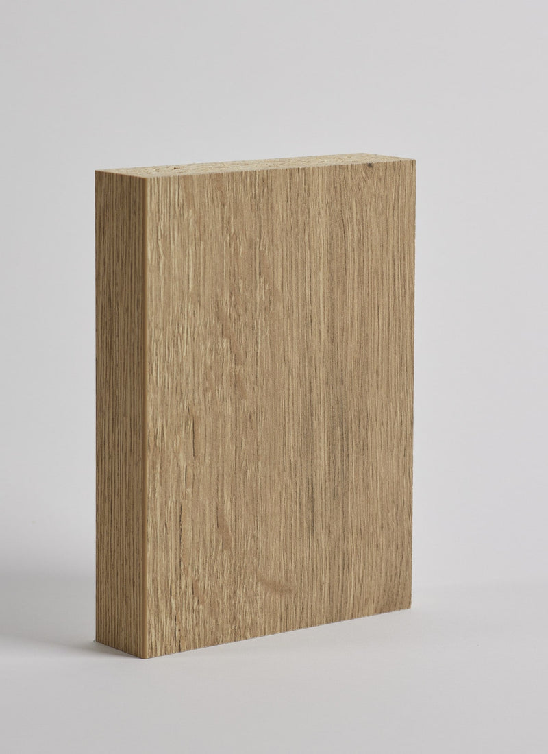 Face view of Plyco's new EGGER worktop/benchtop laminate in Natural Halifax Oak on a white background